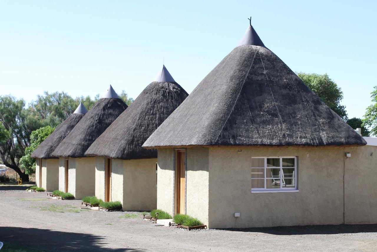 Van Zylsvlei - A Karoo Guest Farm Colesberg Bagian luar foto